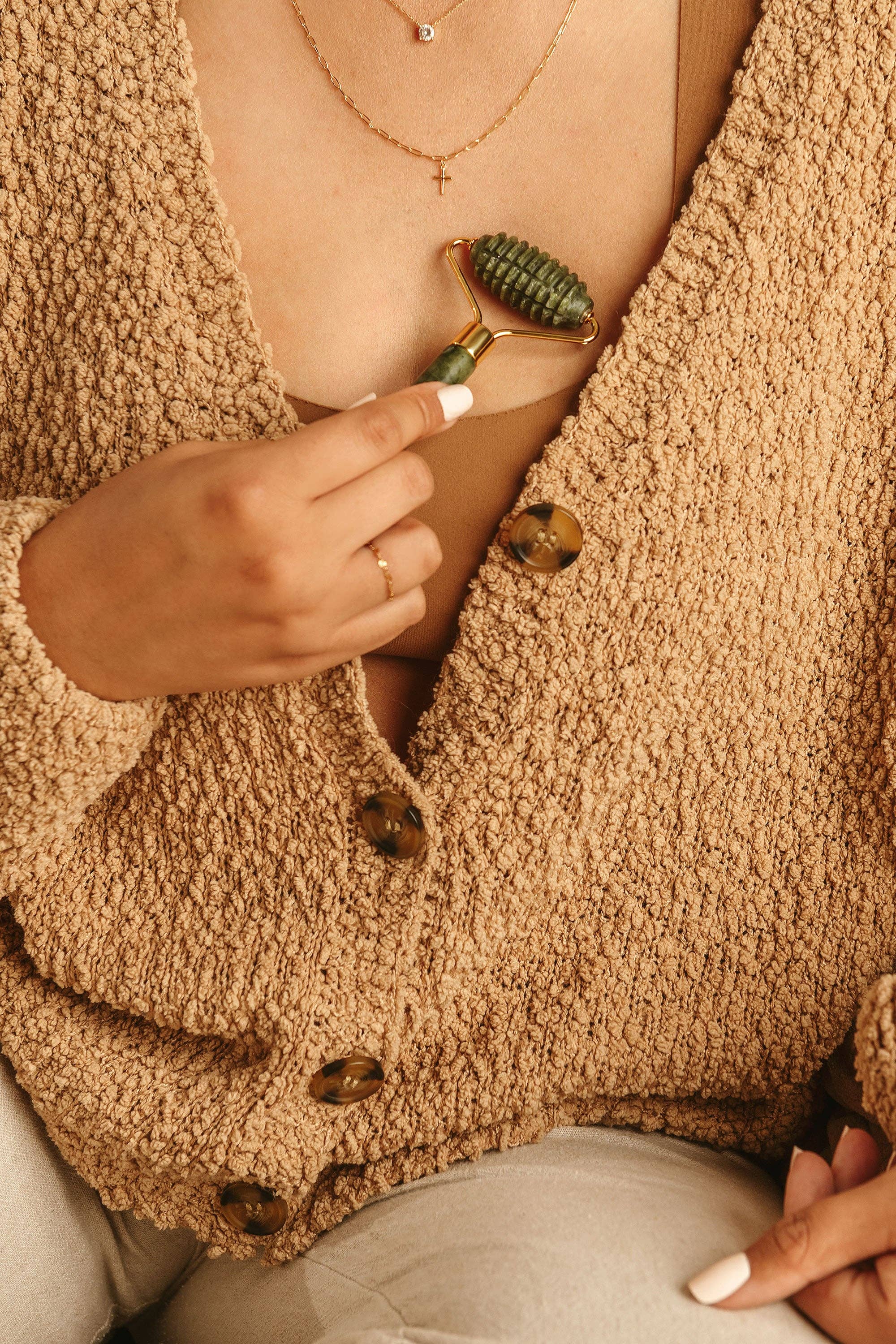 MASSEUR EN JADE POUR ALLAITEMENT - Institut MAIA