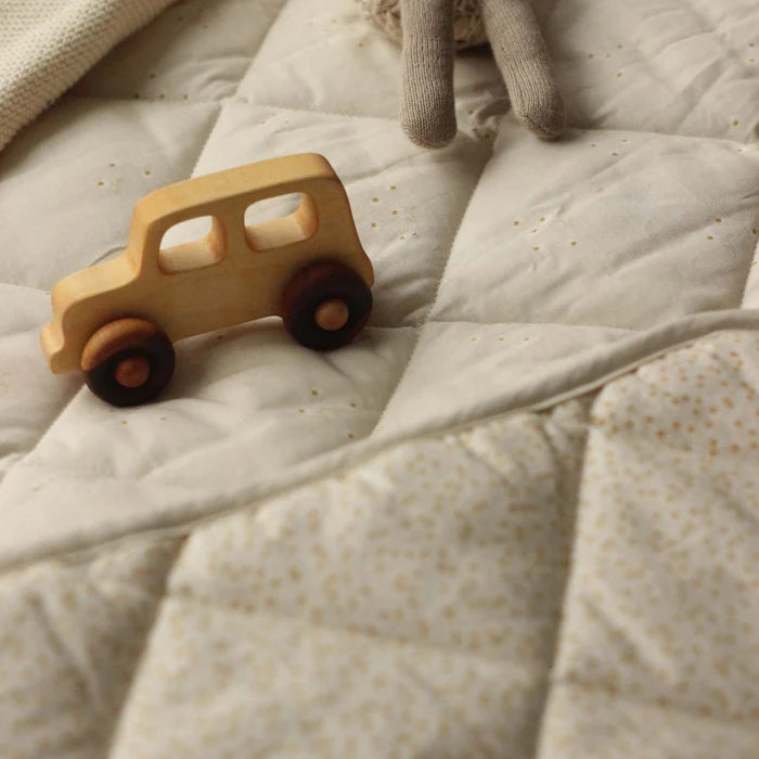 TAPIS DE JEU MATELASSÉ EN COTON BIO - Institut MAIA