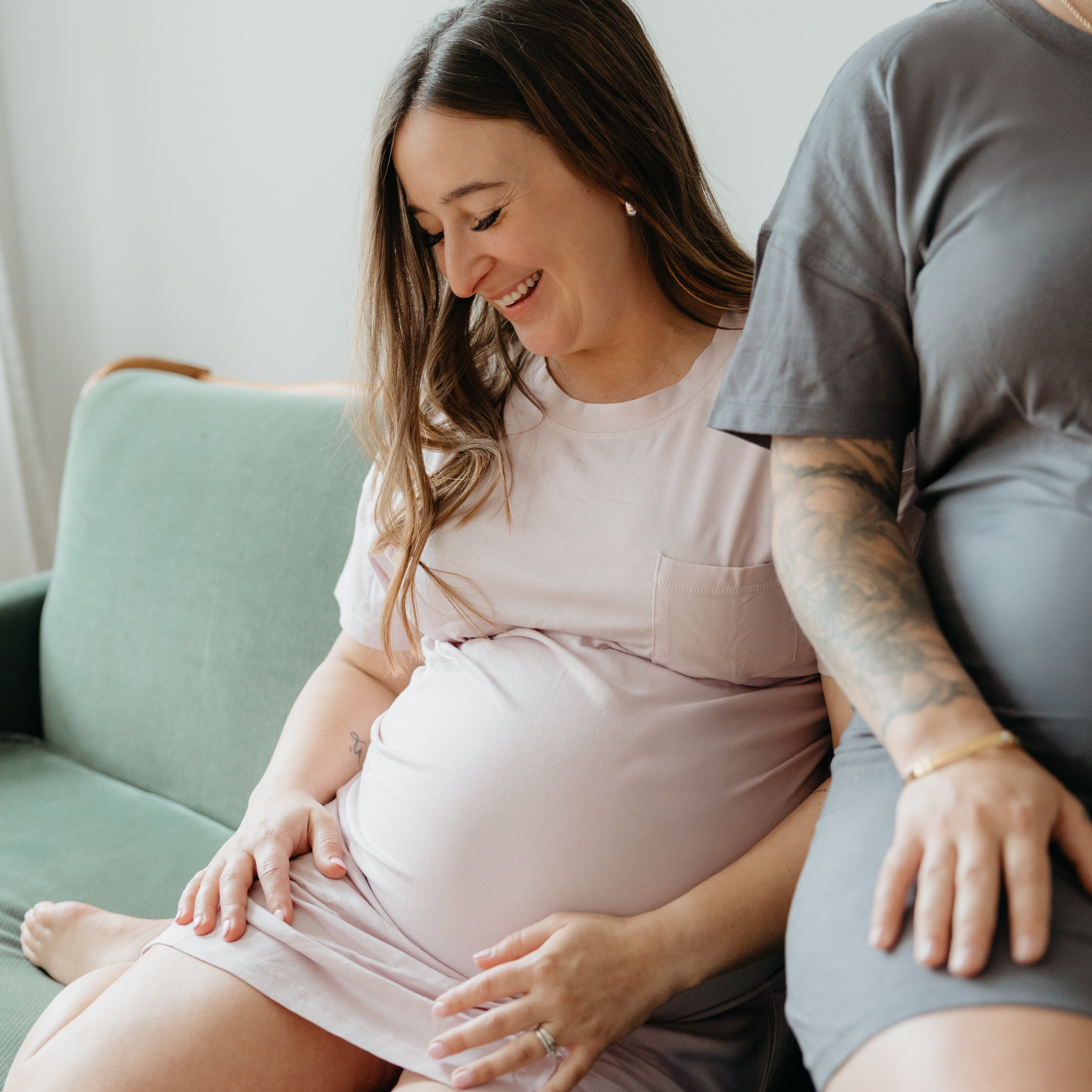 ROBE T-SHIRT DE MATERNITÉ AKNA - CHARCOAL - Institut MAIA