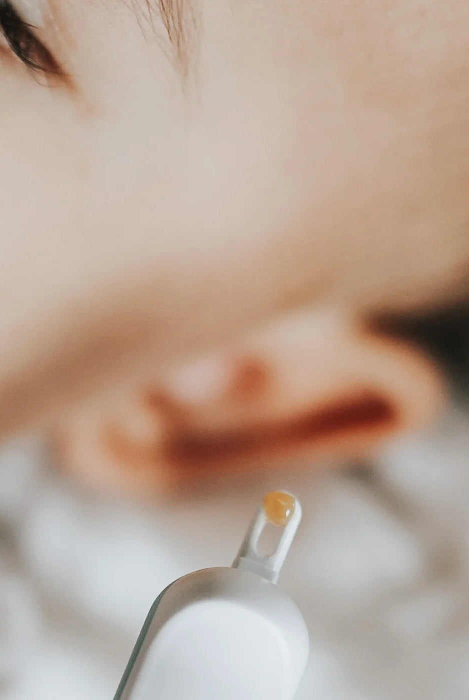 3-EN-1 CURE-OREILLES,ONGLES & NEZ POUR NOUVEAU-NÉ - Institut MAIA