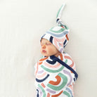 ENSEMBLE COUVERTURE ET BONNET - ARC-EN-CIEL - Institut MAIA