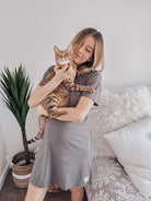ROBE T-SHIRT DE MATERNITÉ AKNA - CHARCOAL - Institut MAIA