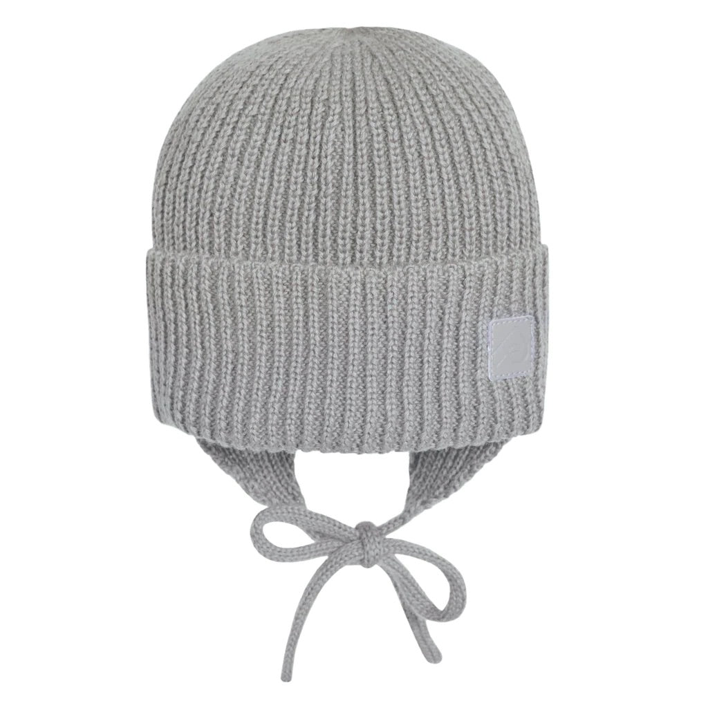 BONNET TRICOTÉ AVEC OREILLES MI-SAISON - Institut MAIA
