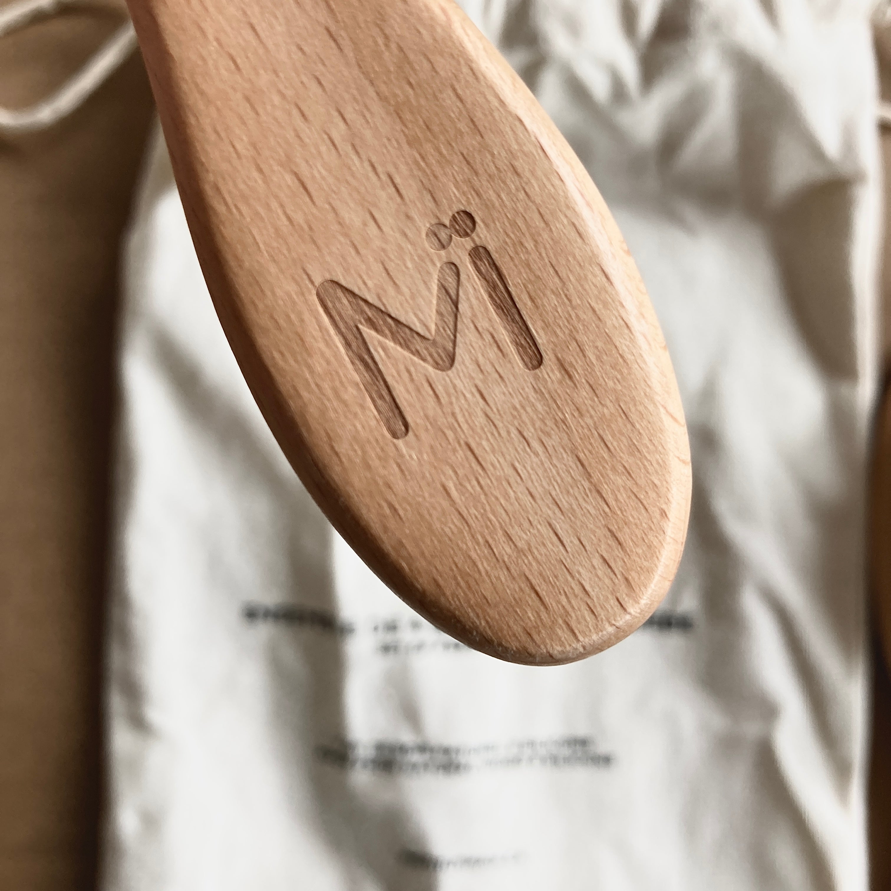 ENSEMBLE DE 4 BROSSES POUR BÉBÉ - Institut MAIA