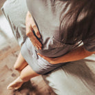 ROBE T-SHIRT DE MATERNITÉ AKNA - CHARCOAL - Institut MAIA