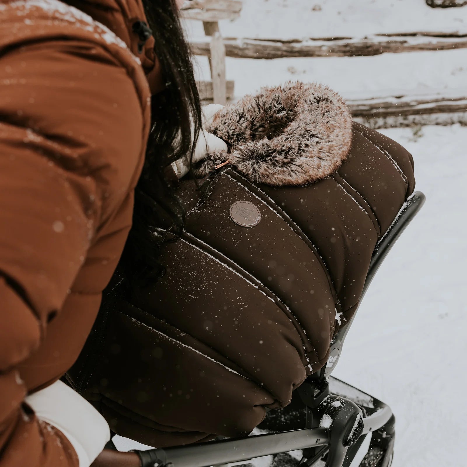 Housse hiver pour siège d'auto - Collection classique (-30°C à 5°C) - CAFÉ - Institut MAIA