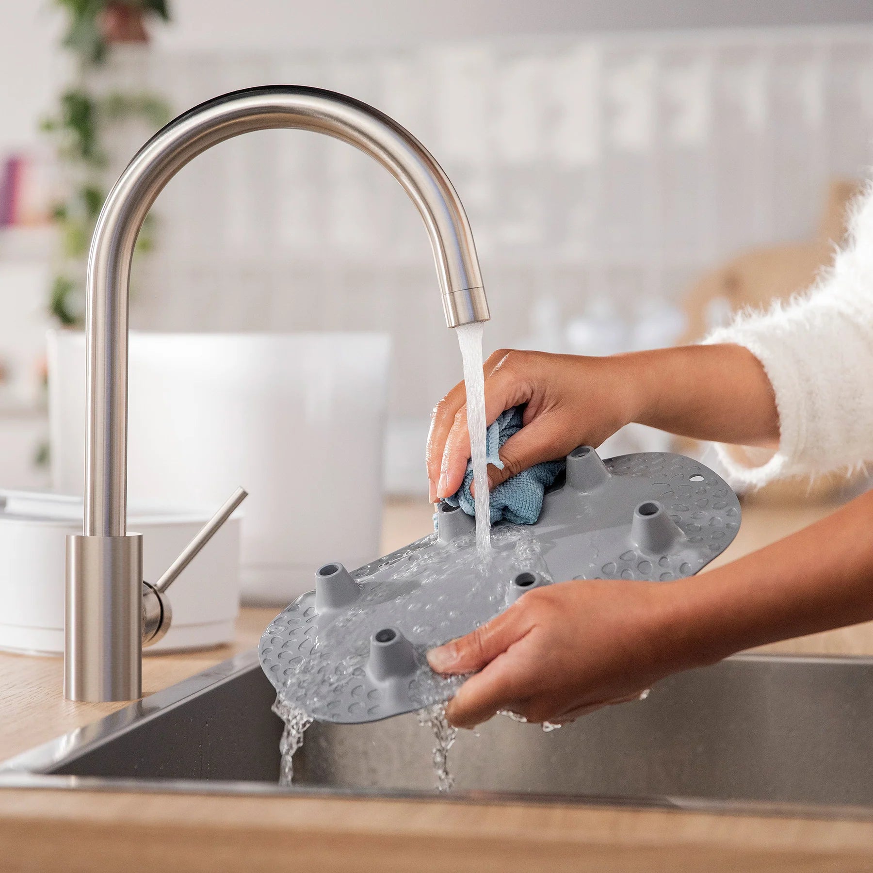 STÉRILISATEUR À VAPEUR ÉLECTRIQUE AVANCÉ - Institut MAIA