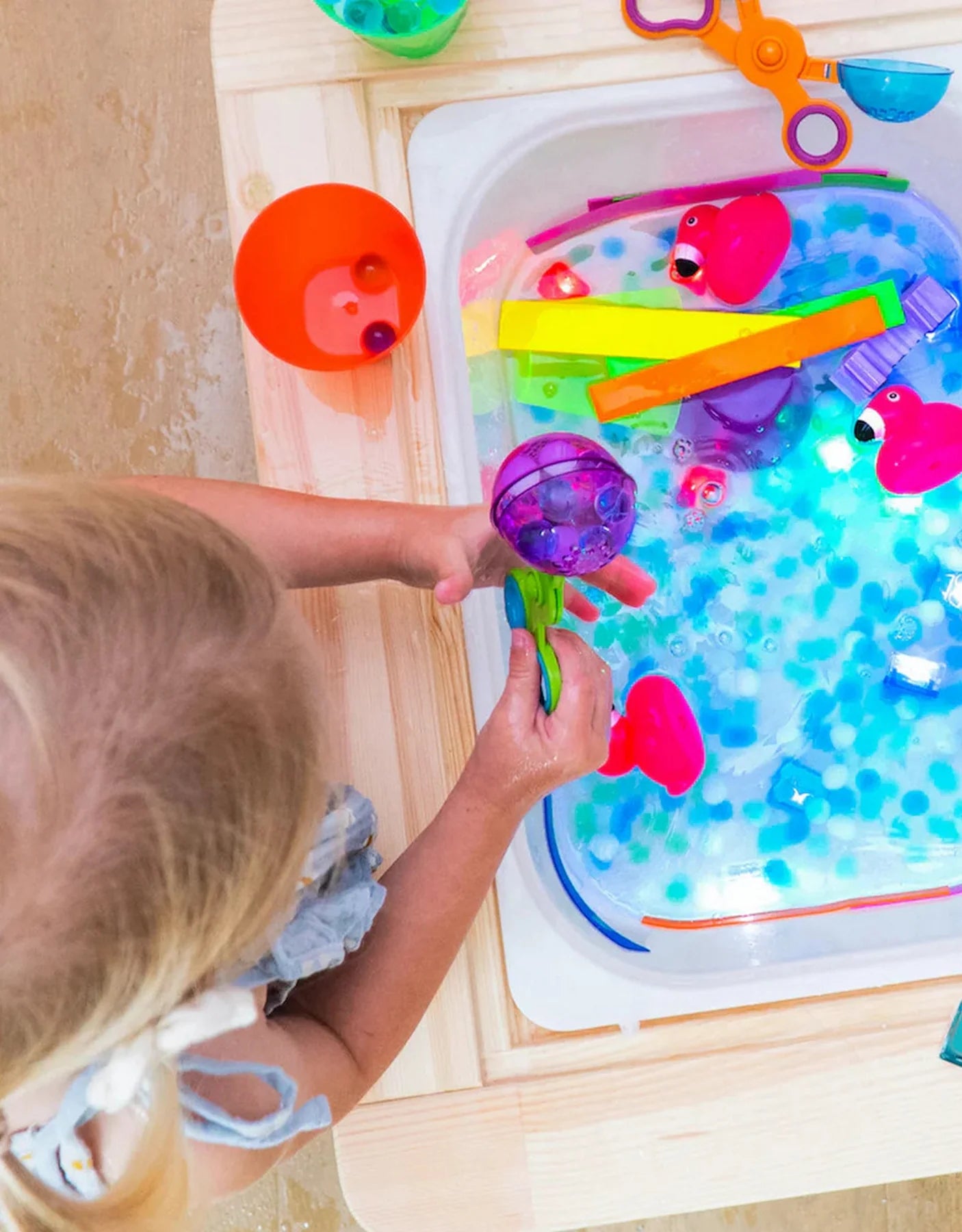 CUBE LUMINEUX BLEU - BLAIR - Glo Pals - Institut MAIA